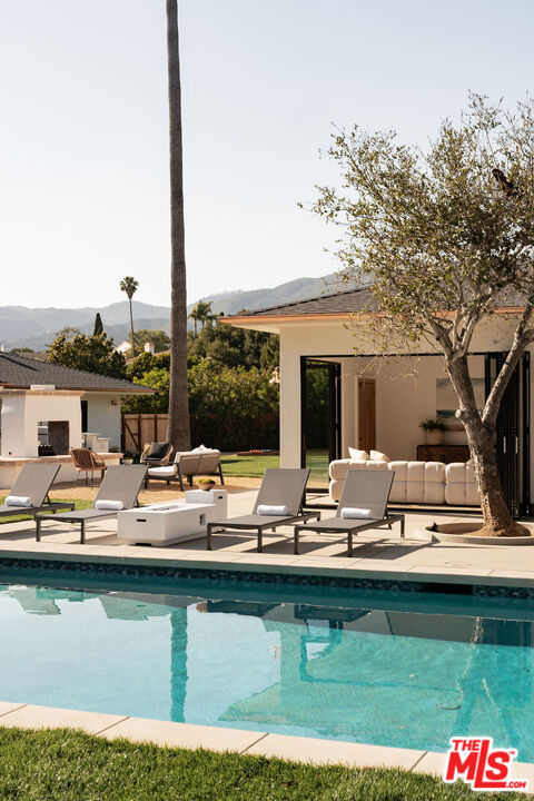 Rancho San Antonio - Residential