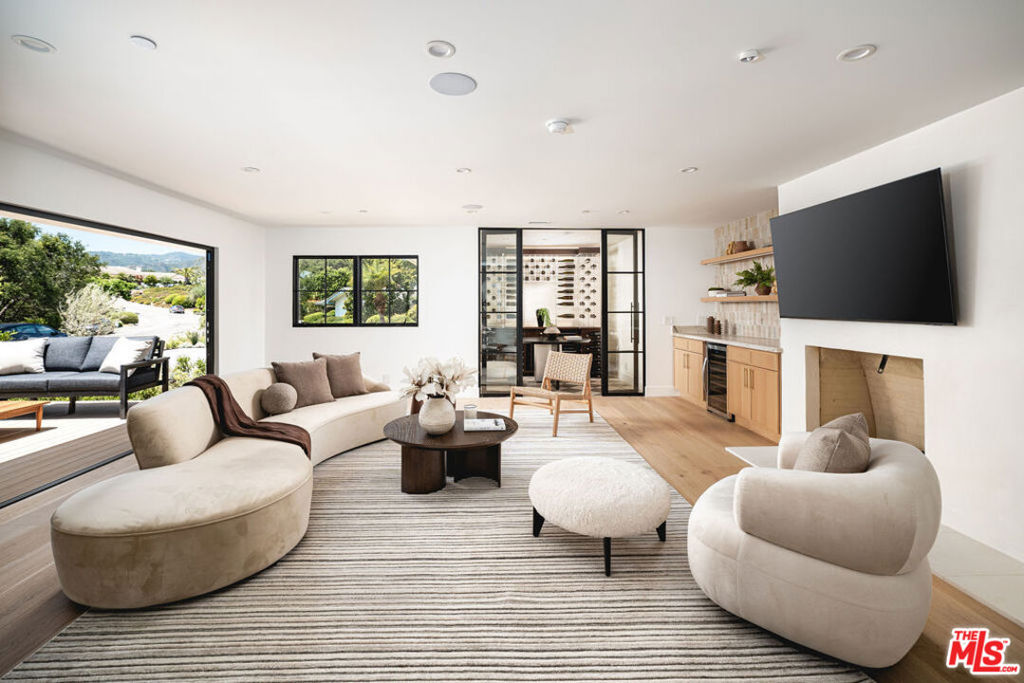 Rancho San Antonio - Residential