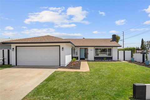 906 E Chalynn Avenue Orange CA 92866