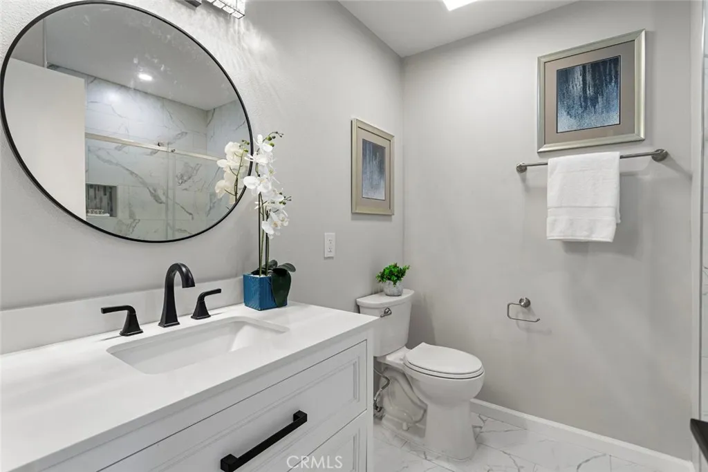 Orange, California 92866, United States, 3 Bedrooms Bedrooms, ,2 BathroomsBathrooms,Residential,Active,197310