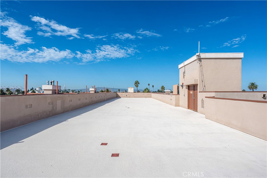 Pine Plaza - Residential