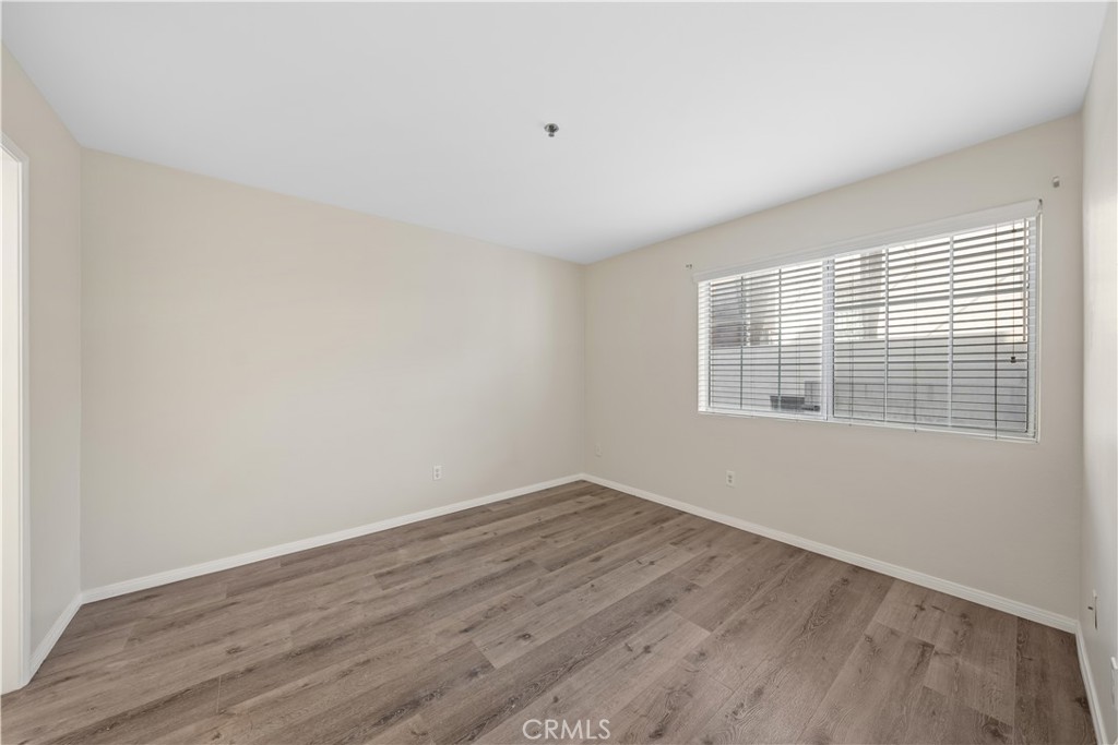Pine Plaza - Residential