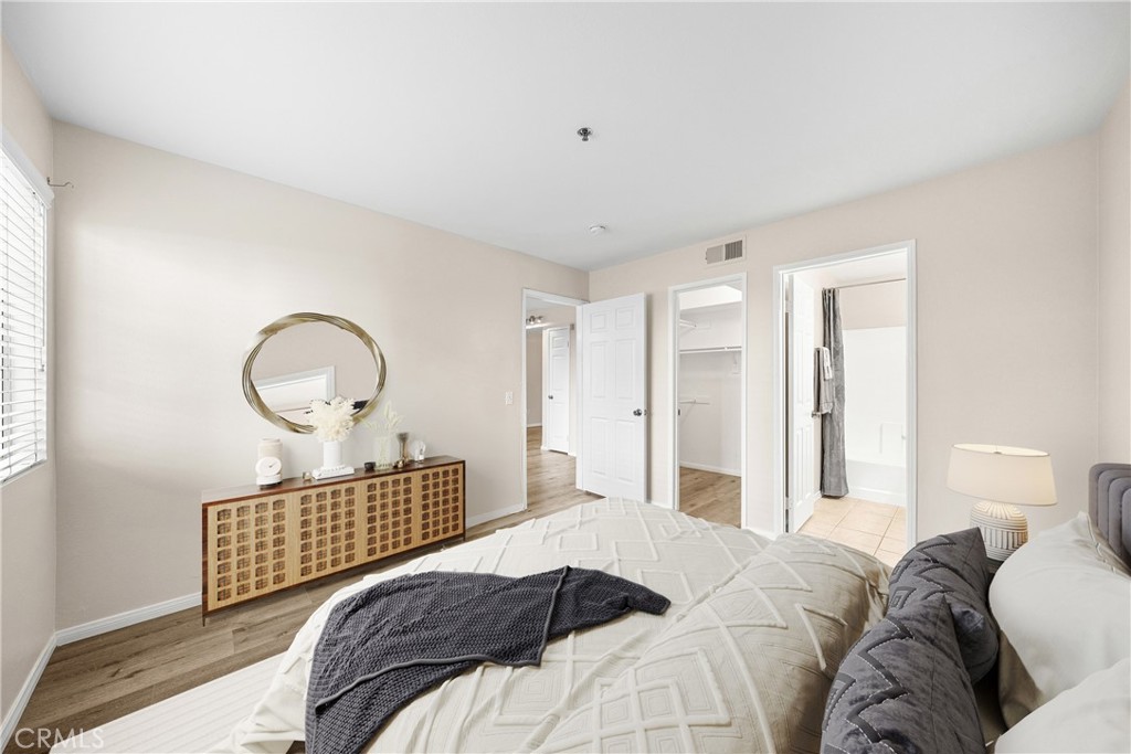 Pine Plaza - Residential