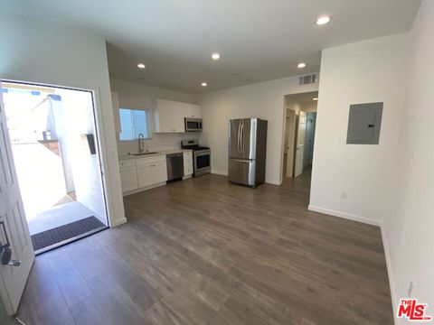 Photo of 1112 Meadowbrook, Los Angeles, CA 90019 (MLS # 26646651)