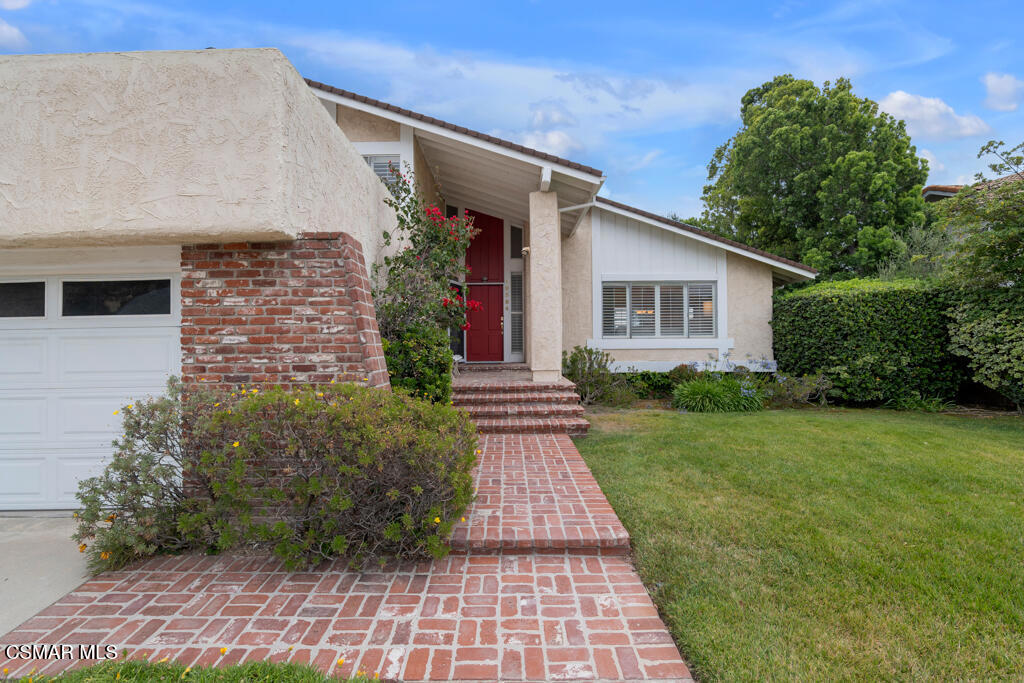 19364 Pauma Valley Drive