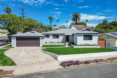 Photo of 12237 Arbor Place, Los Angeles, CA 90044 (MLS # TR26069588)