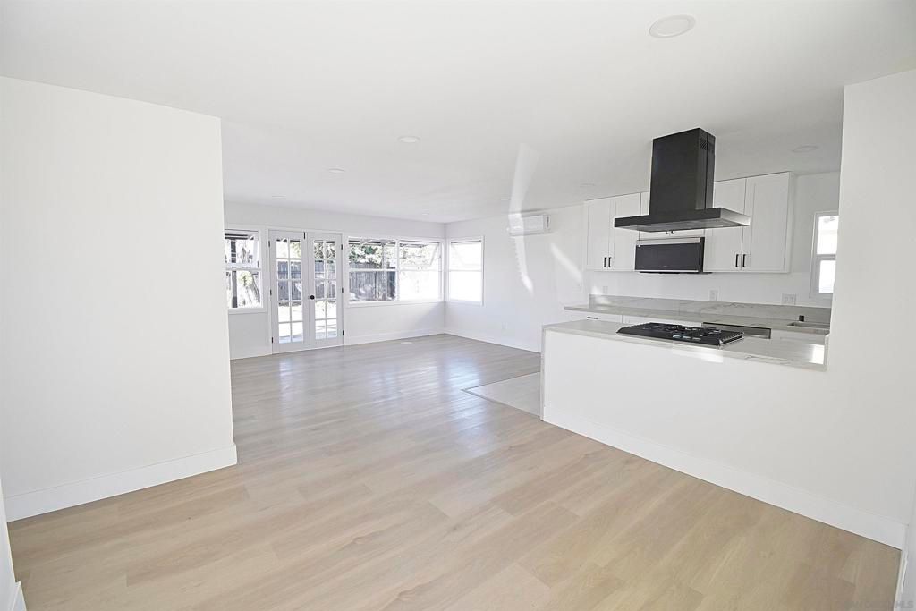 Photo of 4646 COCONINO WAY Way, San Diego, CA 92117 (MLS # 250045318SD)