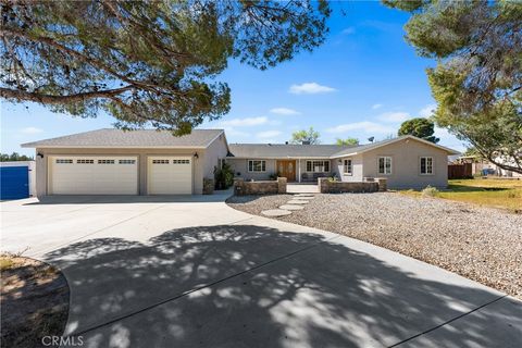 Photo of 4710 W Avenue K10, Lancaster, CA 93536 (MLS # SR26063085)