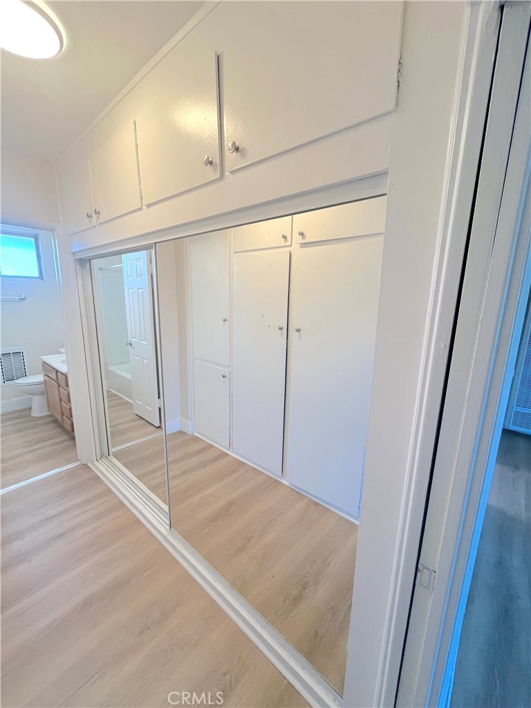 / - Residential Lease