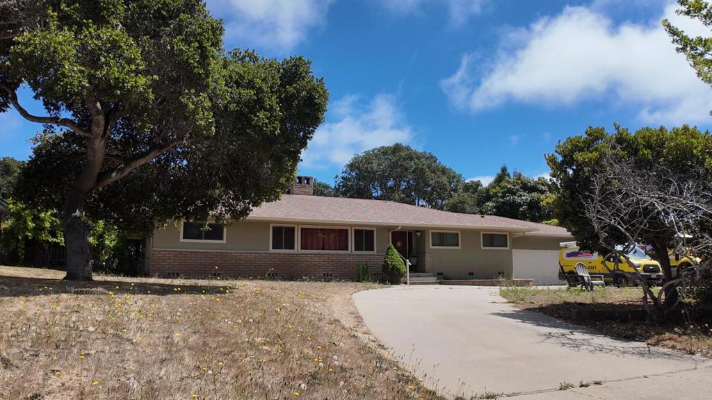 Welcome to Country Club Meadows, a peaceful small ranch style community located on the outskirts of Salinas. This home offers the perfect blend of comfort, space and opportunity-with high ceilings, a great floor plan, and spacious rooms throughout. The layout flows beautifully for both everyday living and entertaining, making it easy to envision your own personal touches. While the home could use a little TLC, it's a fantastic opportunity to make it truly your own !