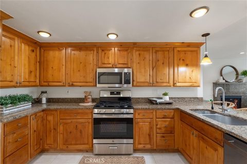 Tiny photo for 1112 Beryl Street #8, Redondo Beach, CA 90277 (MLS # SB25177193)