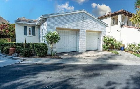 26803 Brookhollow Valencia CA 91355