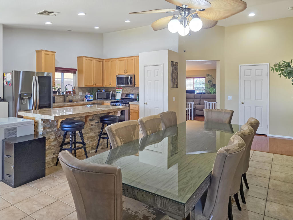La Paloma Estates - Residential