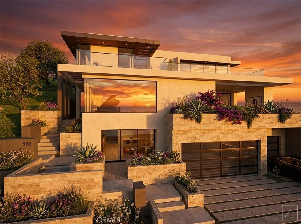 Photo of 990 Hillcrest Drive, Laguna Beach, CA 92651 (MLS # LG26057151)