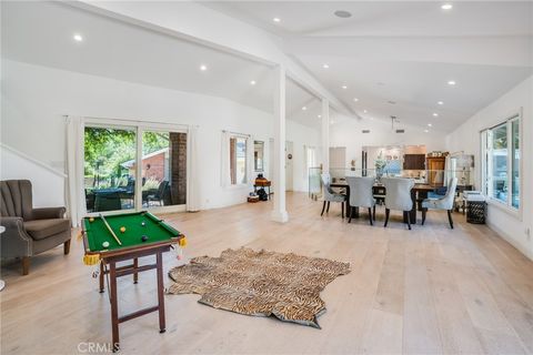 Photo of 23760 Oakfield Rd, Hidden Hills, CA 91302 (MLS # SR25236875) Photo of 23760 Oakfield Rd, Hidden Hills, CA 91302 (MLS # SR25236875)