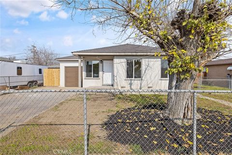 Photo of 412 E Fairview Road, Bakersfield, CA 93307 (MLS # FR26027376)