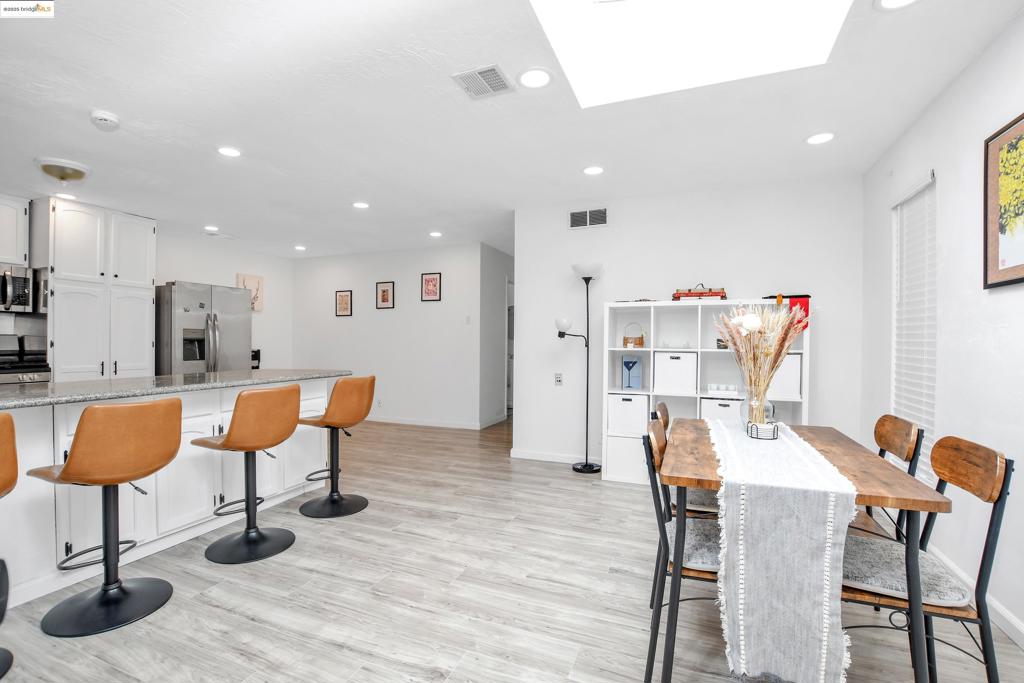 MILPITAS - Residential