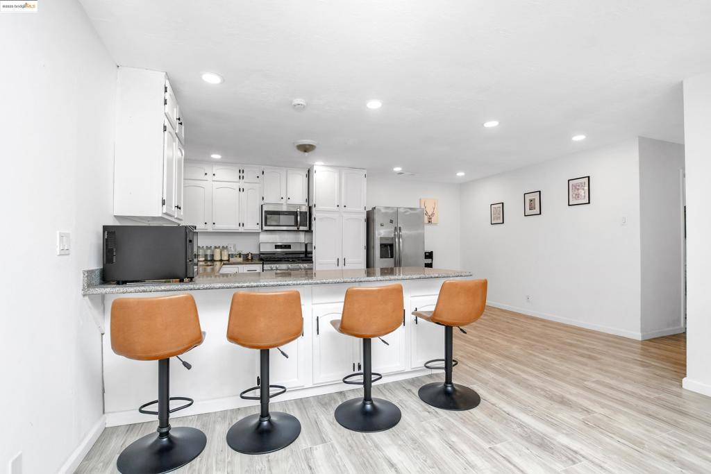 MILPITAS - Residential