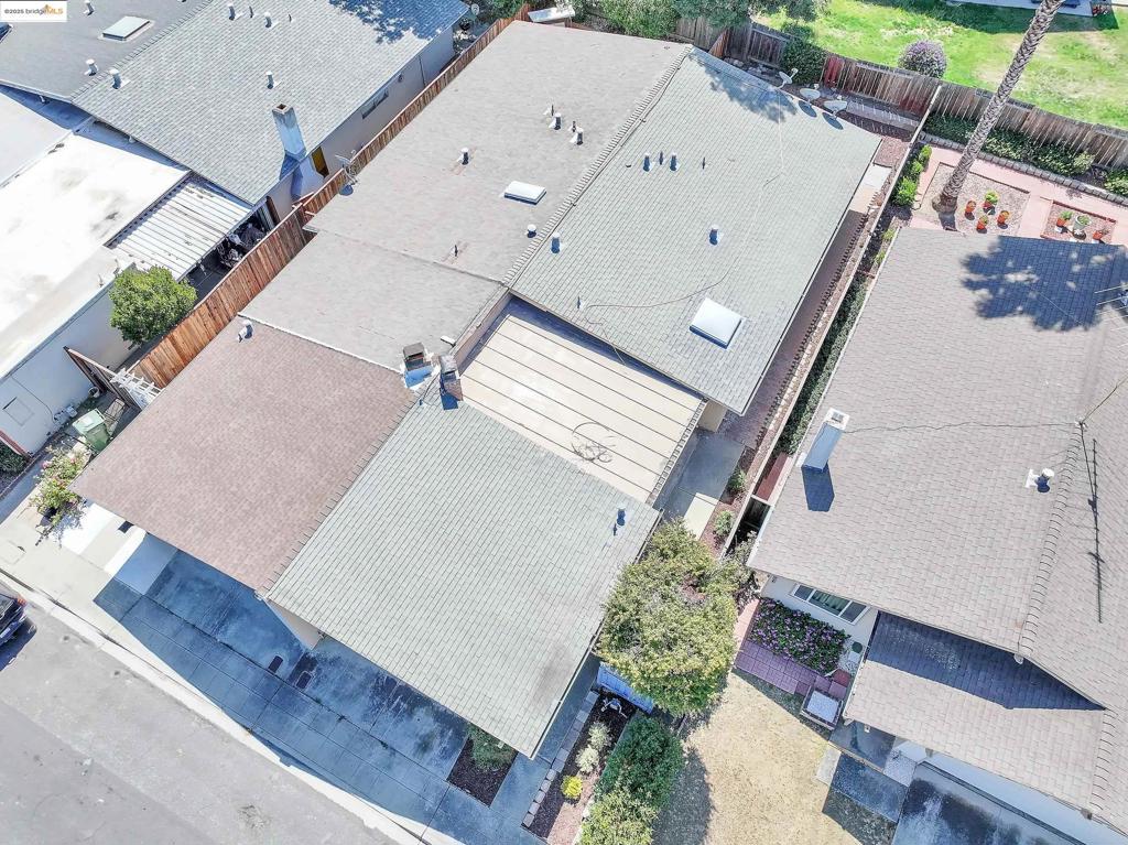 MILPITAS - Residential