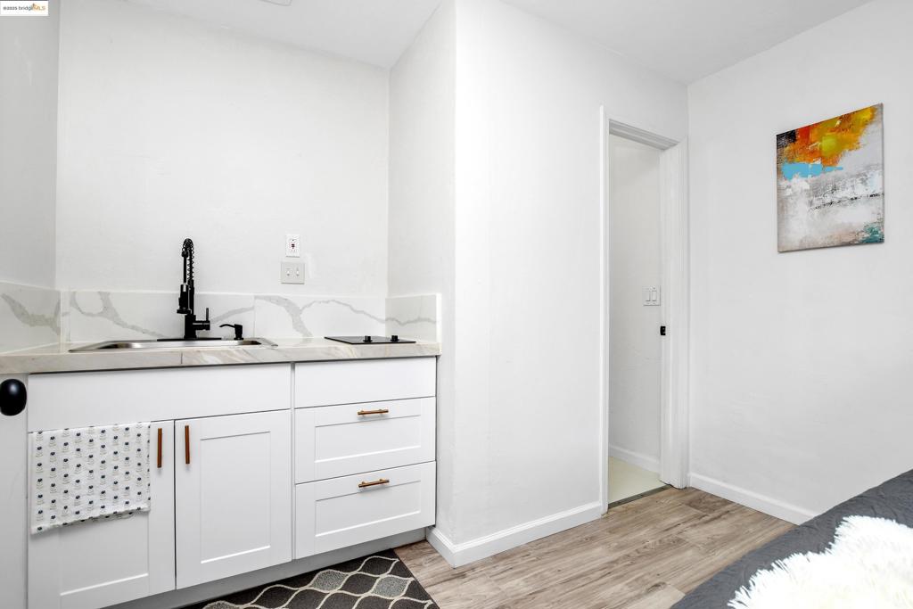 MILPITAS - Residential