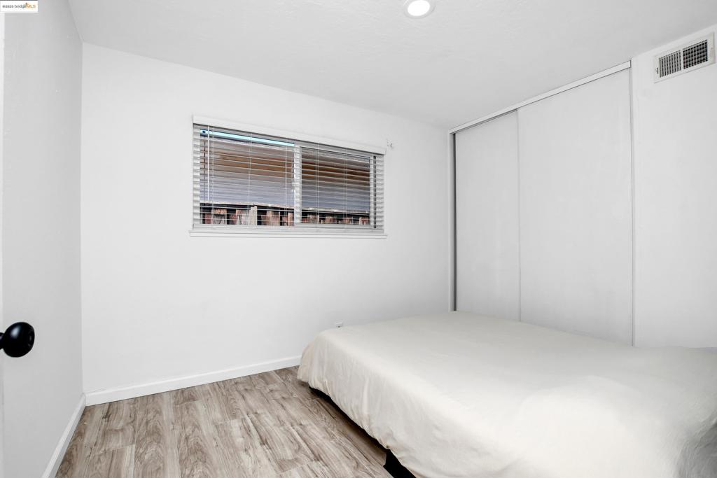 MILPITAS - Residential