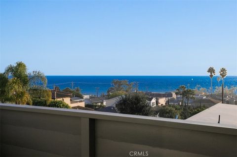 Tiny photo for 284 Chiquita St, Laguna Beach, CA 92651 (MLS # OC25277550)