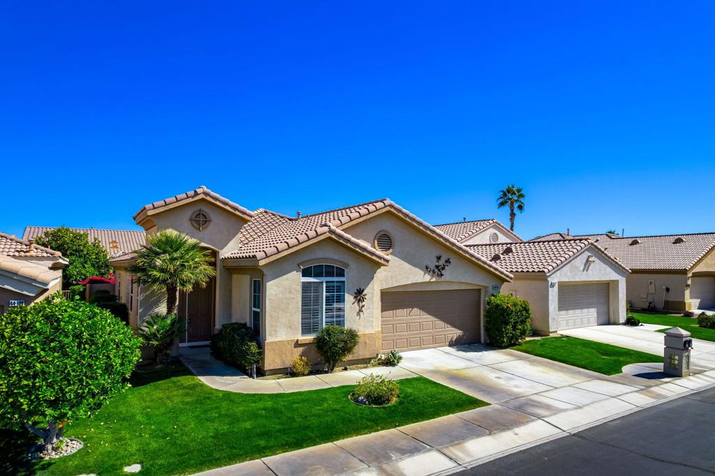 44110 Royal Troon Drive