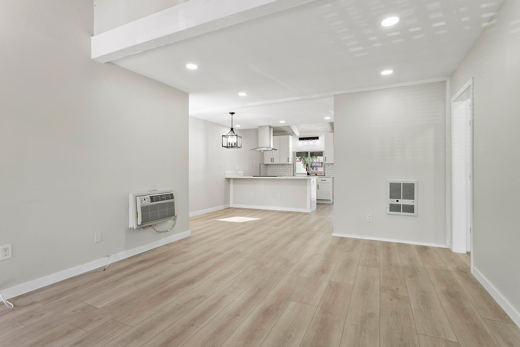MacArthur Village (MAVL) - Residential