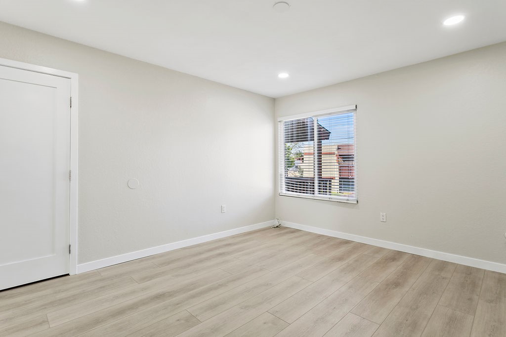 MacArthur Village (MAVL) - Residential