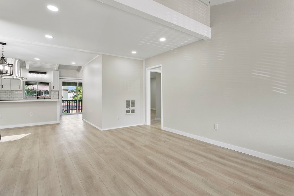 MacArthur Village (MAVL) - Residential