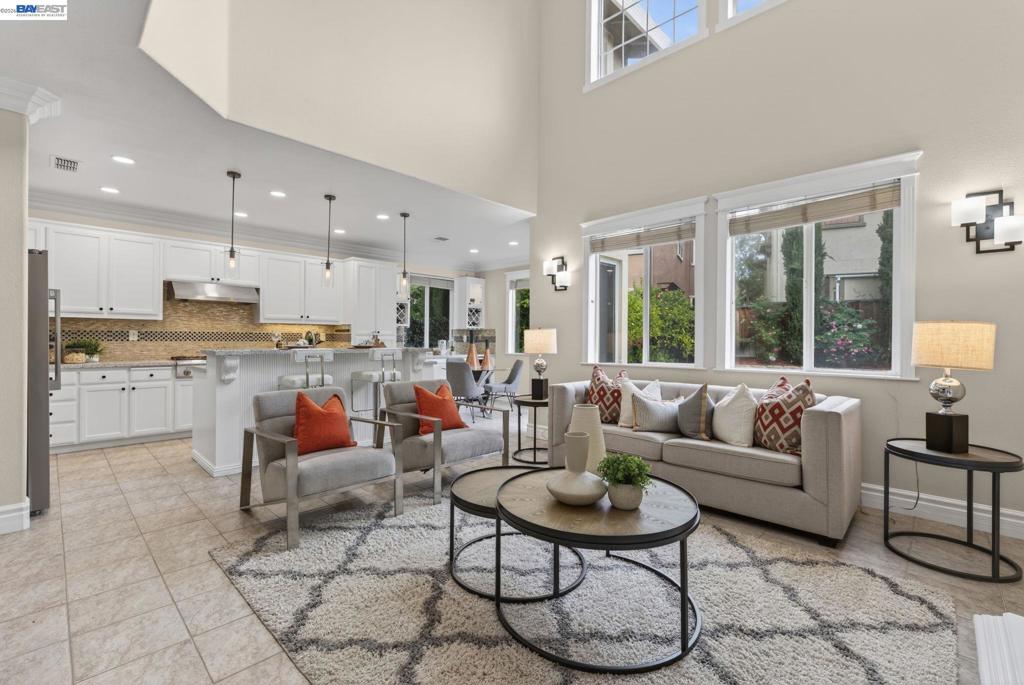 5345 W Chesterfield Cir