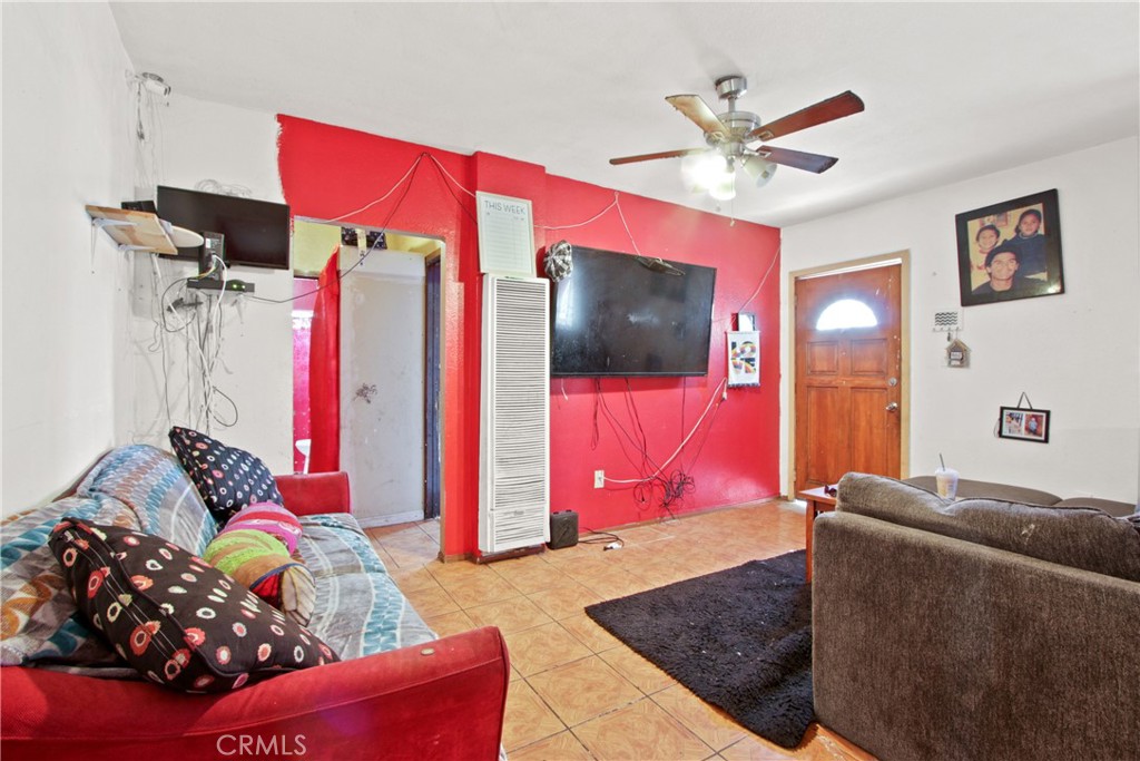 213 N Figueroa Street 2
