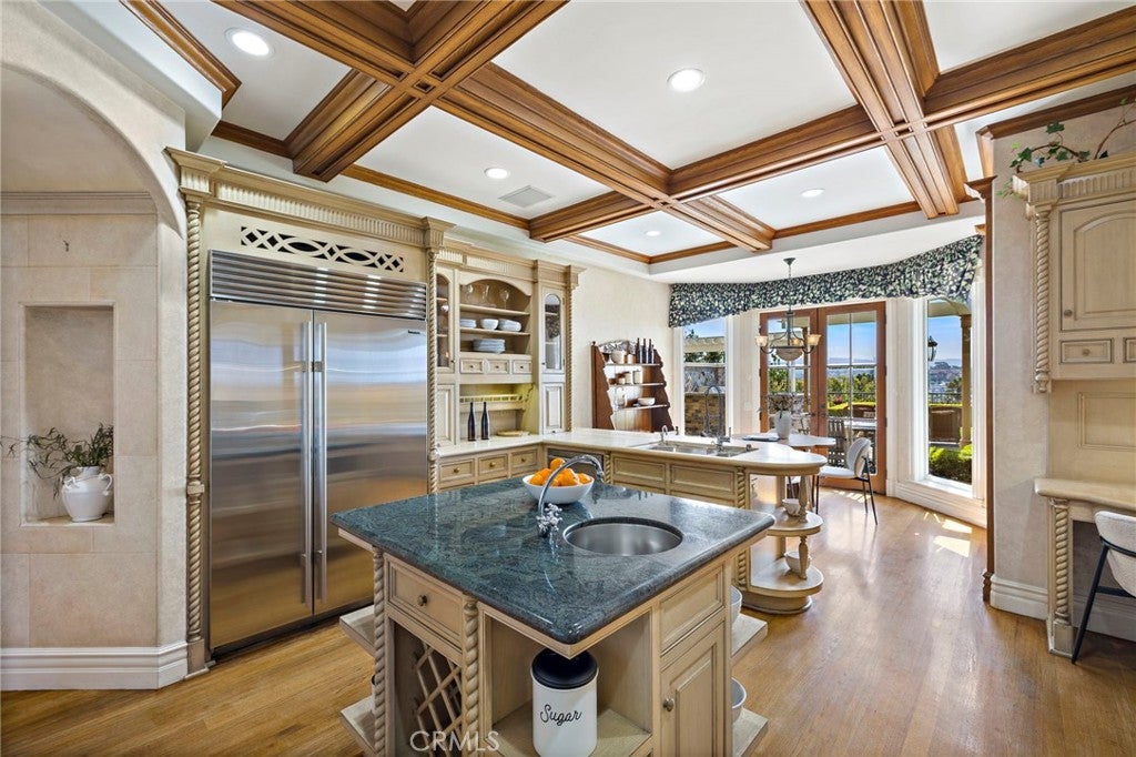 108 Kings Place, Newport Beach CA 92663 - Photo 19