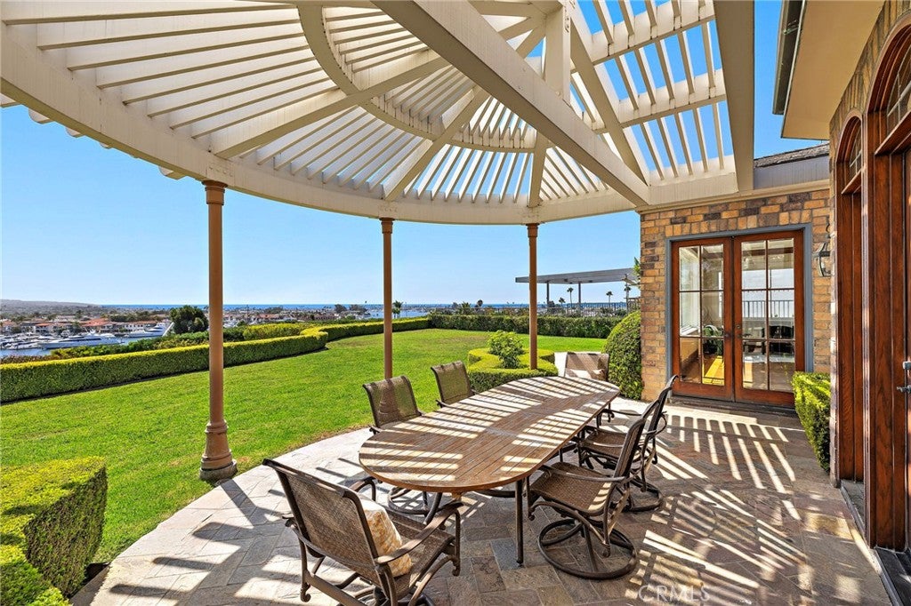 108 Kings Place, Newport Beach CA 92663 - Photo 58