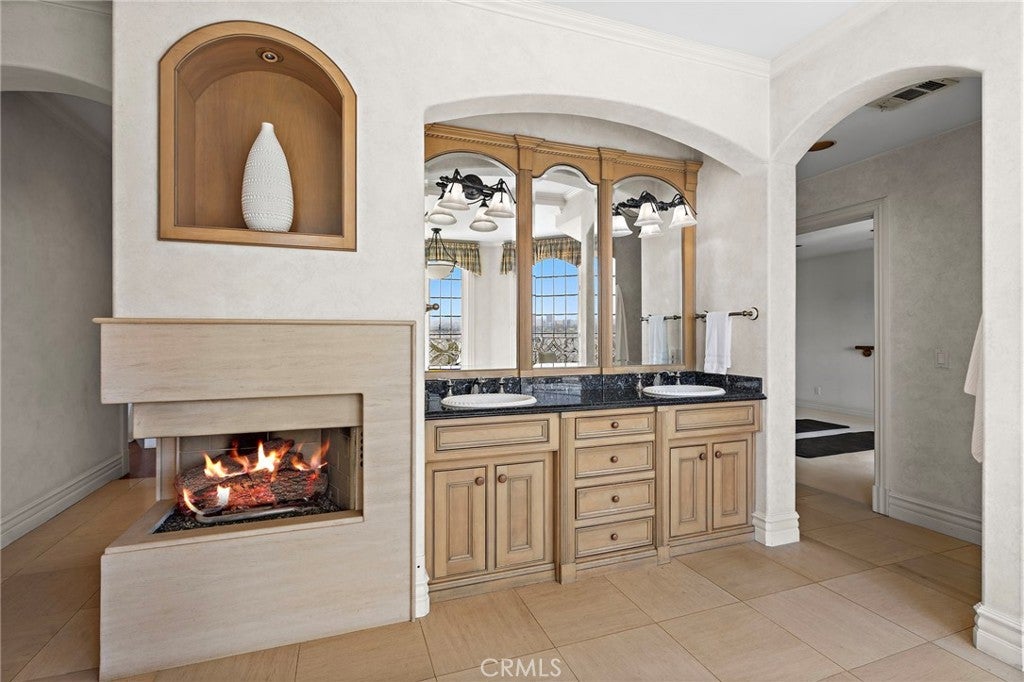 108 Kings Place, Newport Beach CA 92663 - Photo 34