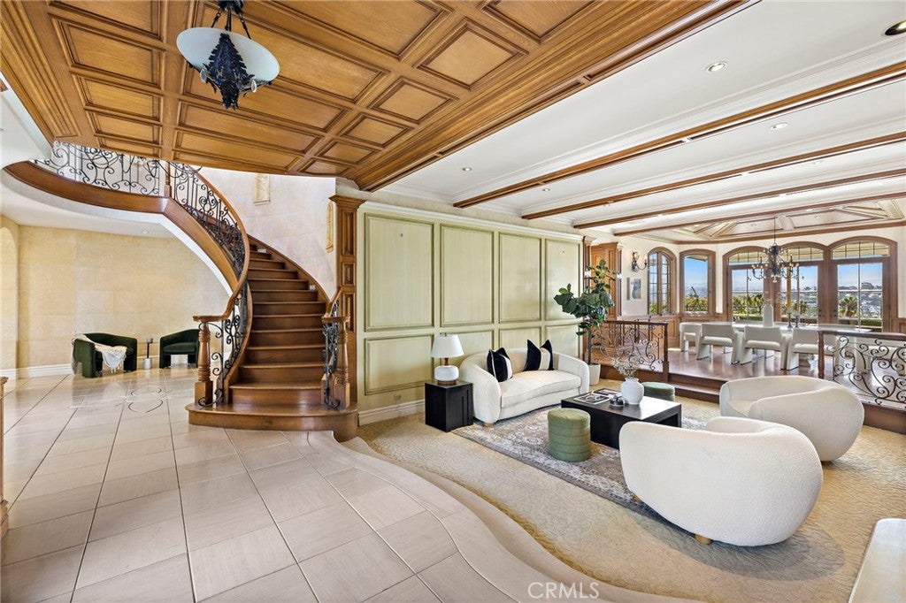 108 Kings Place, Newport Beach CA 92663 - Photo 9
