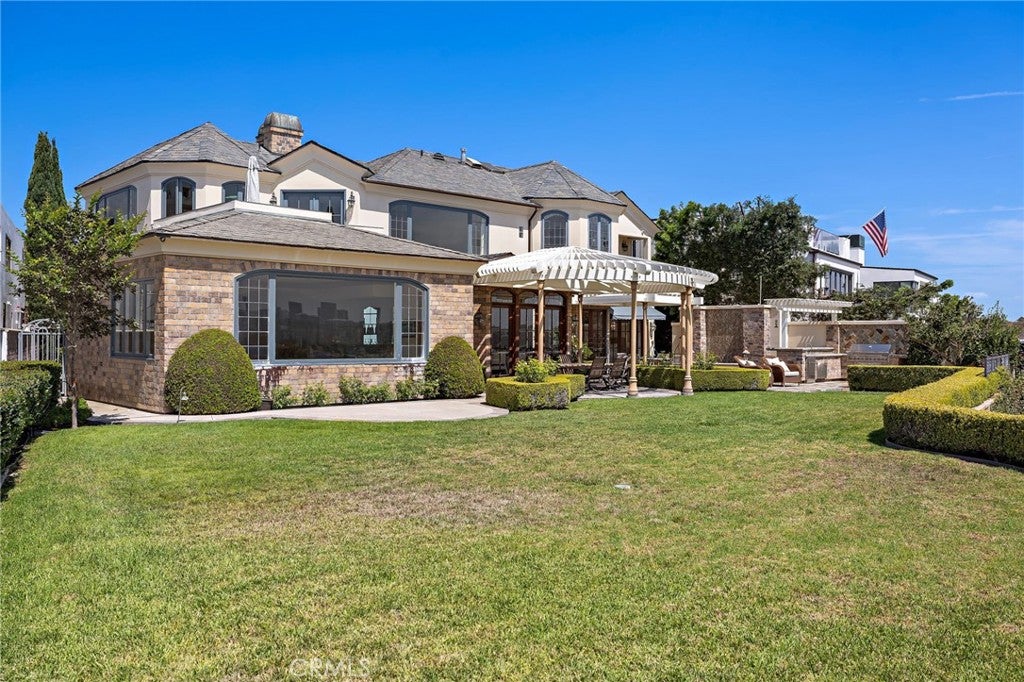 108 Kings Place, Newport Beach CA 92663 - Photo 50