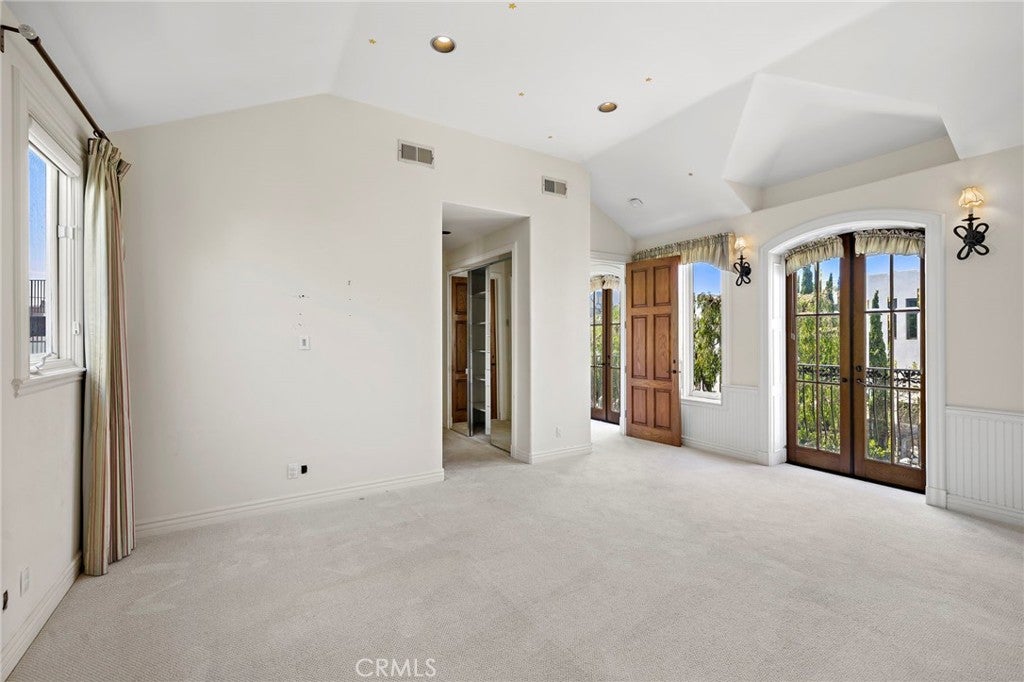 108 Kings Place, Newport Beach CA 92663 - Photo 37
