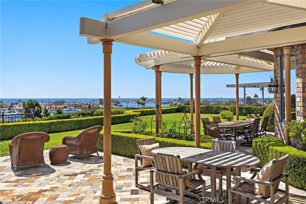 108 Kings Place, Newport Beach CA 92663 - Photo 56