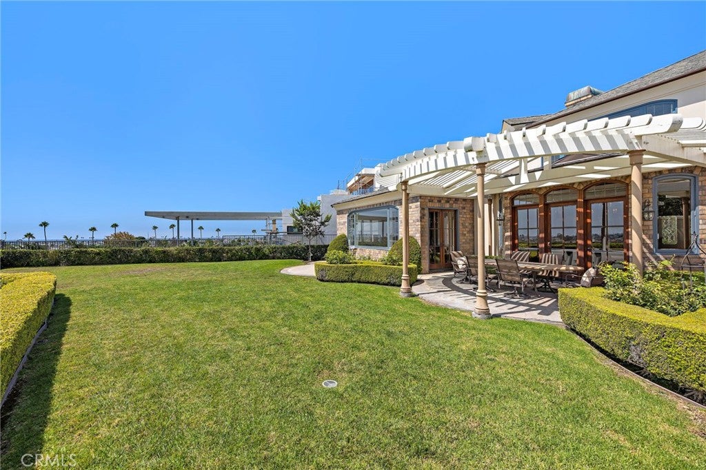 108 Kings Place, Newport Beach CA 92663 - Photo 52