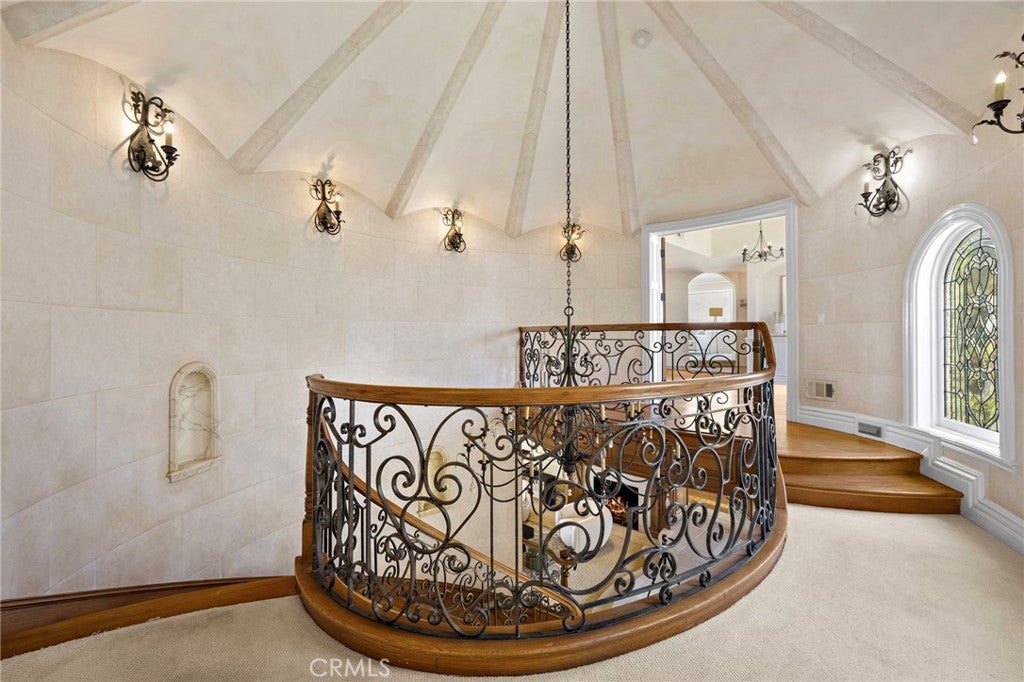 108 Kings Place, Newport Beach CA 92663 - Photo 21