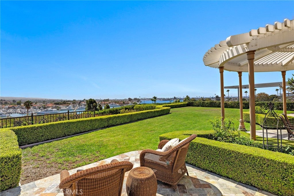 108 Kings Place, Newport Beach CA 92663 - Photo 57