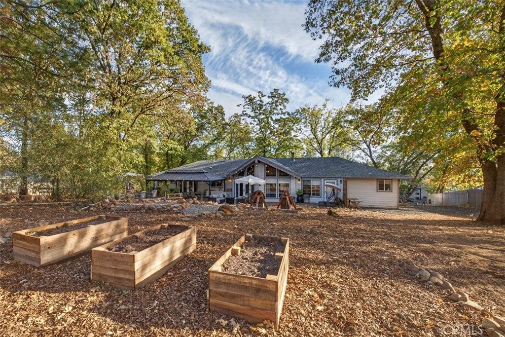 271 Pinewood