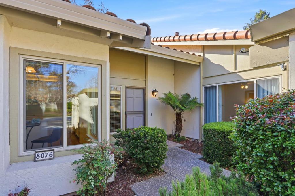 8076 Winery Court