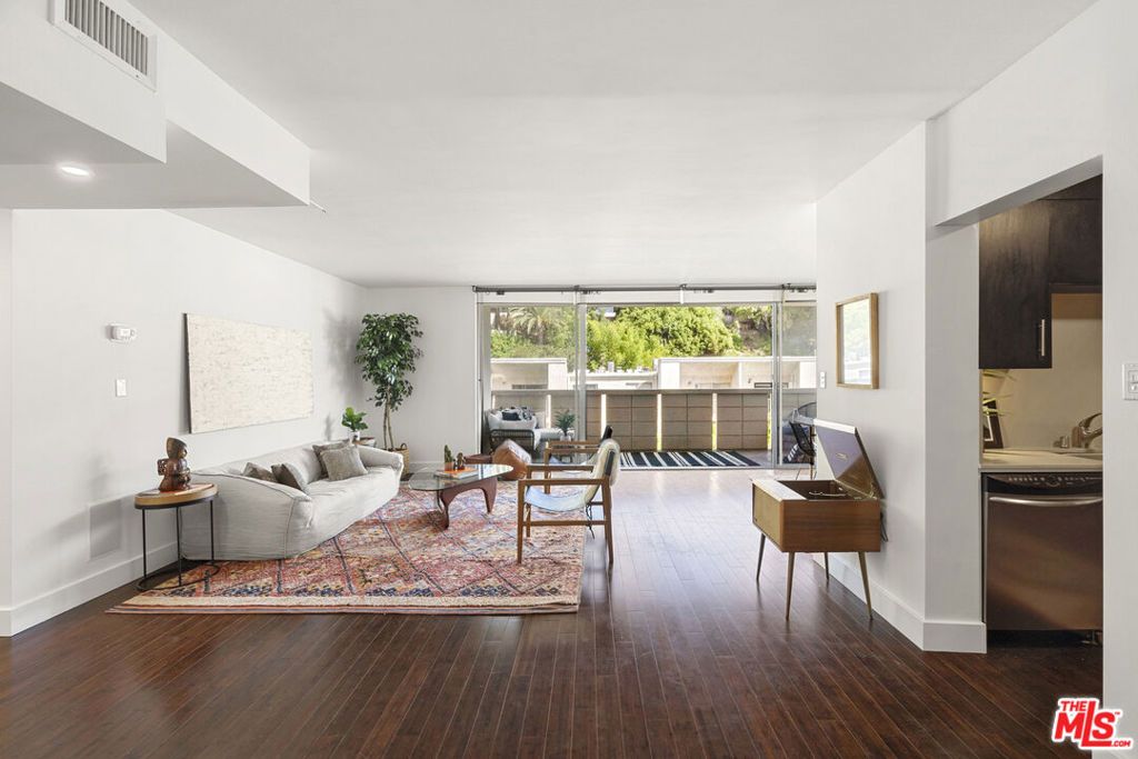 Photo of 8787 Shoreham Drive #703, West Hollywood, CA 90069 (MLS # 25581679)