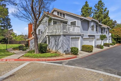 Photo of 2507 Yerba Hills Court, San Jose, CA 95121 (MLS # ML82041602)