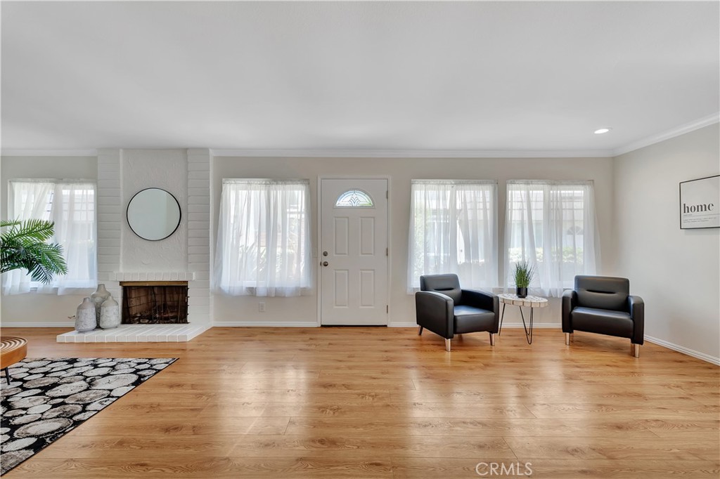 5371 Victoria Place