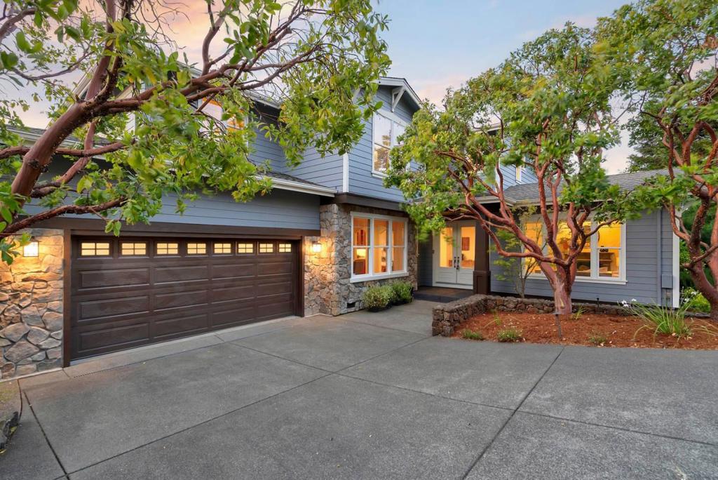 23 Pinnacle Drive