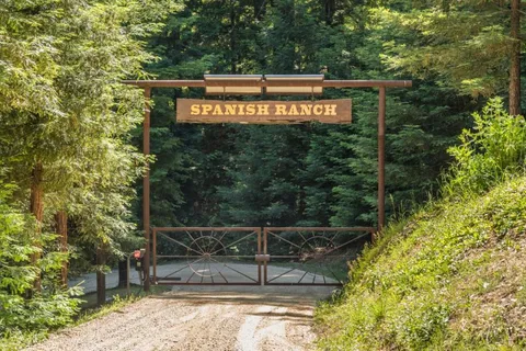 25373 Spanish Ranch Road, Los Gatos, CA 95033 - MLS#: ML82021201