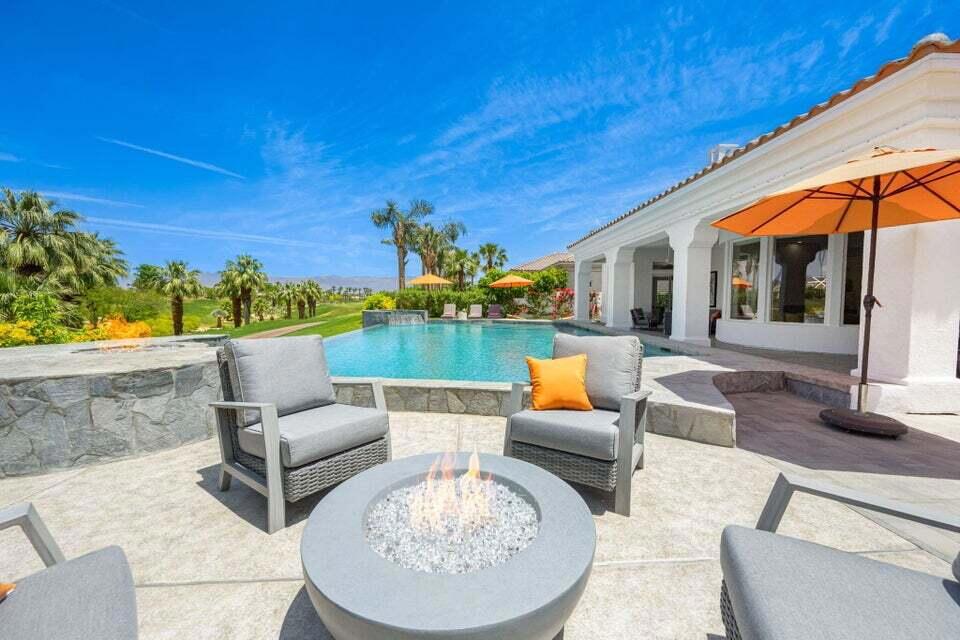 Mountain View CC - Residential Lease